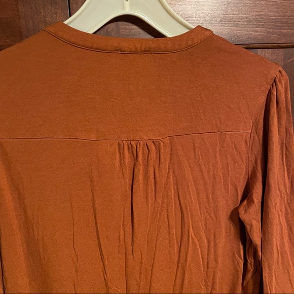 Ann Taylor pumpkin ¾ sleeve rayon top - Picture 5 of 12